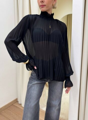 Shop Online Blusa plisse collo alto nera Kontatto