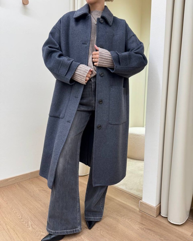 Cappotto lungo Hand Made over ovetto grigio antracite Vicolo Shop Online Cappotto lungo Hand Made over ovetto grigio antracite Vicolo