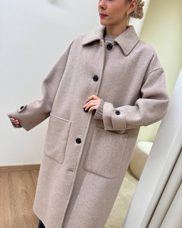 Cappotto lungo Hand Made over ovetto tortora Vicolo Shop Online Cappotto lungo Hand Made over ovetto tortora Vicolo