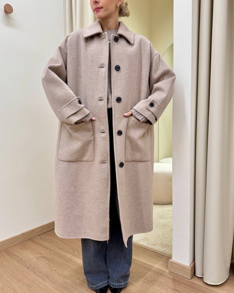 Cappotto lungo Hand Made over ovetto tortora Vicolo Shop Online Cappotto lungo Hand Made over ovetto tortora Vicolo