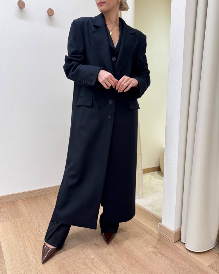 Cappotto lungo monopetto nero Mar De Margaritas Shop Online Cappotto lungo monopetto nero Mar De Margaritas
