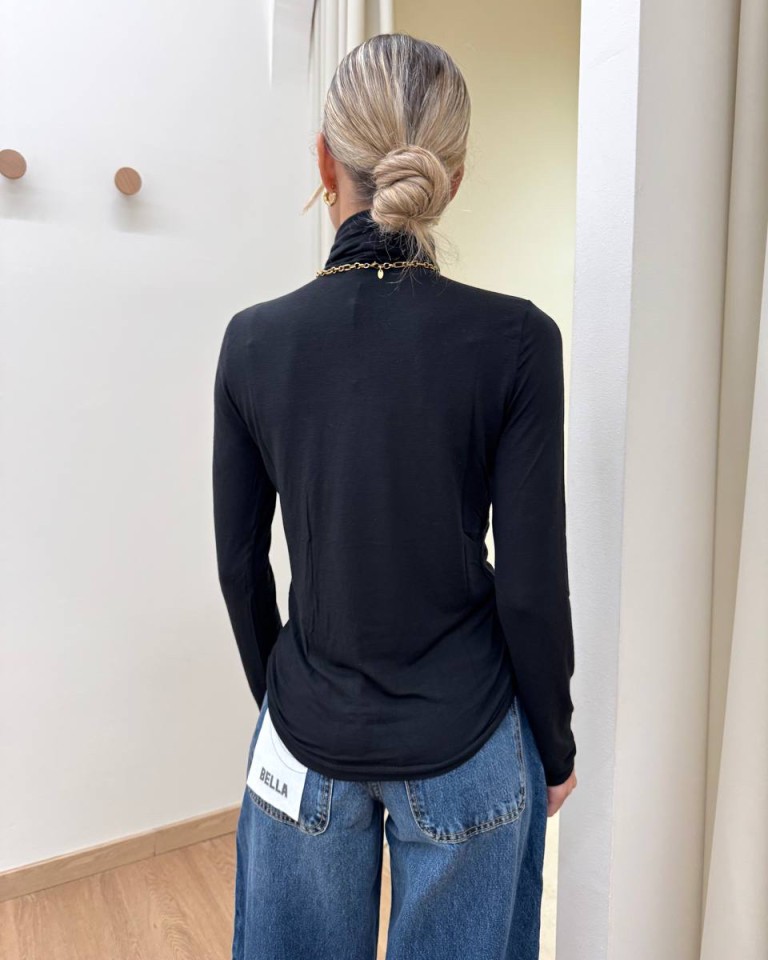 Dolcevita misto cashmere nero HaveOne Shop Online Dolcevita misto cashmere nero HaveOne