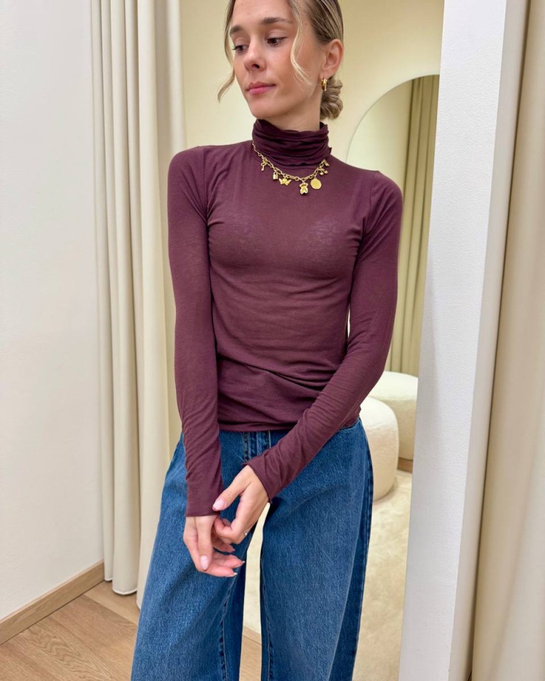 Maglia second skin collo alto bordeaux Souvenir Shop Online Maglia second skin collo alto bordeaux Souvenir