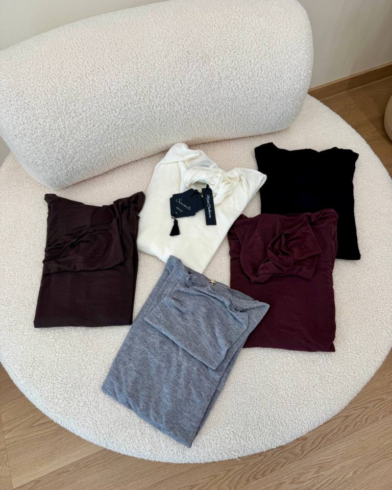 Maglia second skin collo alto moro Souvenir Shop Online Maglia second skin collo alto moro Souvenir