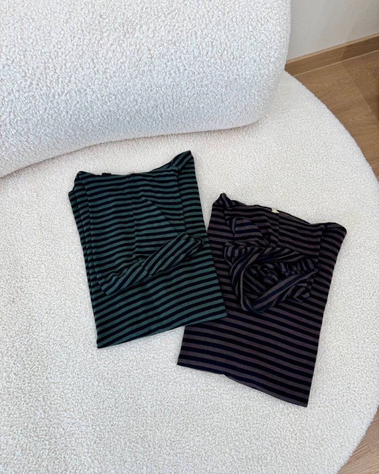 Maglia second skin collo alto righe moro Souvenir Shop Online Maglia second skin collo alto righe moro Souvenir