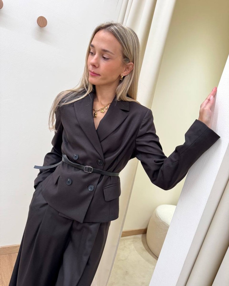 Completo Fabiana giacca e pantalone moro Souvenir Shop Online Completo Fabiana giacca e pantalone moro Souvenir