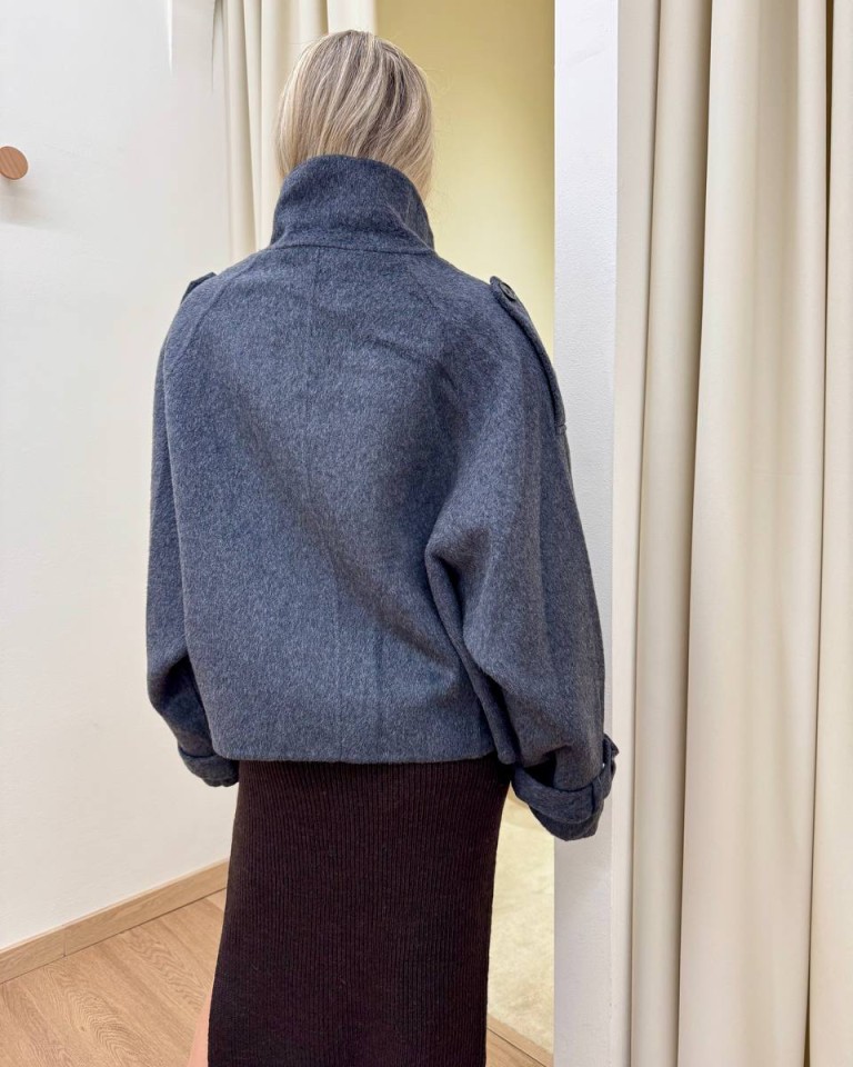 Cappotto Hand Made manica pipistrello grigio Kontatto Shop Online Cappotto Hand Made manica pipistrello grigio Kontatto