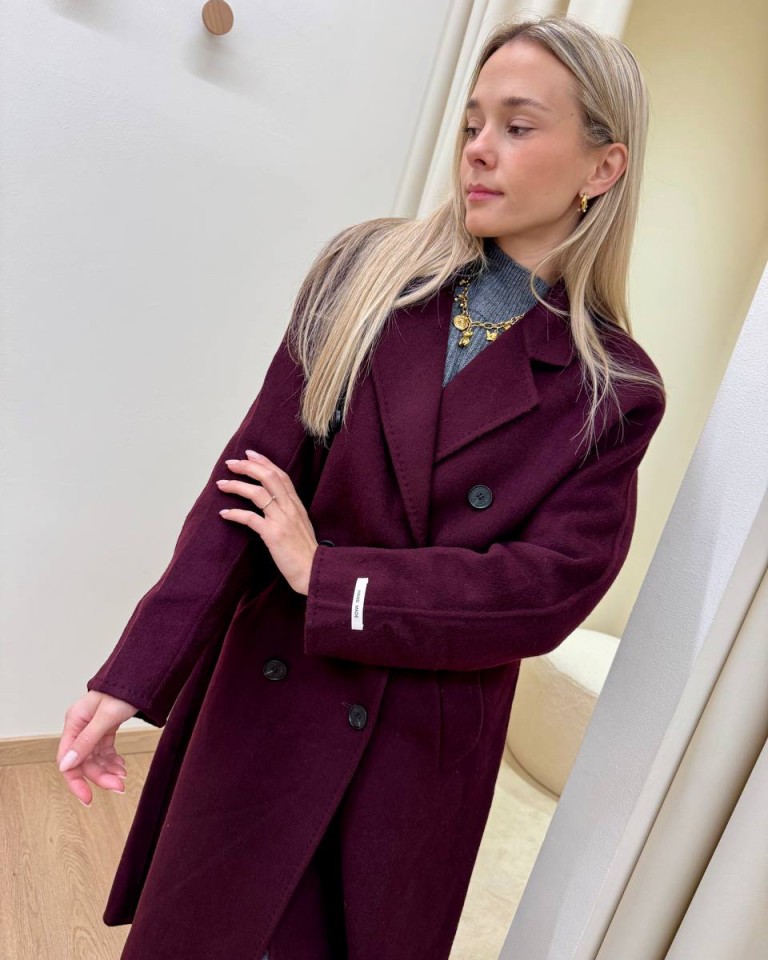 Cappotto Hand Made lungo doppiopetto bordeaux Kontatto Shop Online Cappotto Hand Made lungo doppiopetto bordeaux Kontatto