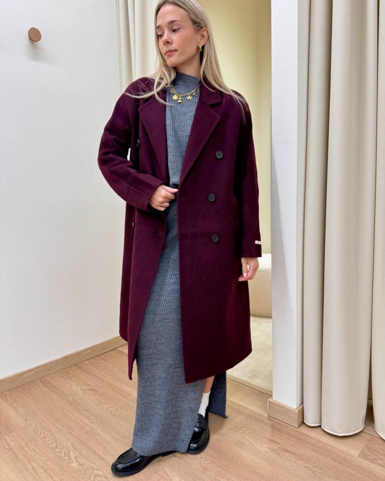 Cappotto Hand Made lungo doppiopetto bordeaux Kontatto Shop Online Cappotto Hand Made lungo doppiopetto bordeaux Kontatto